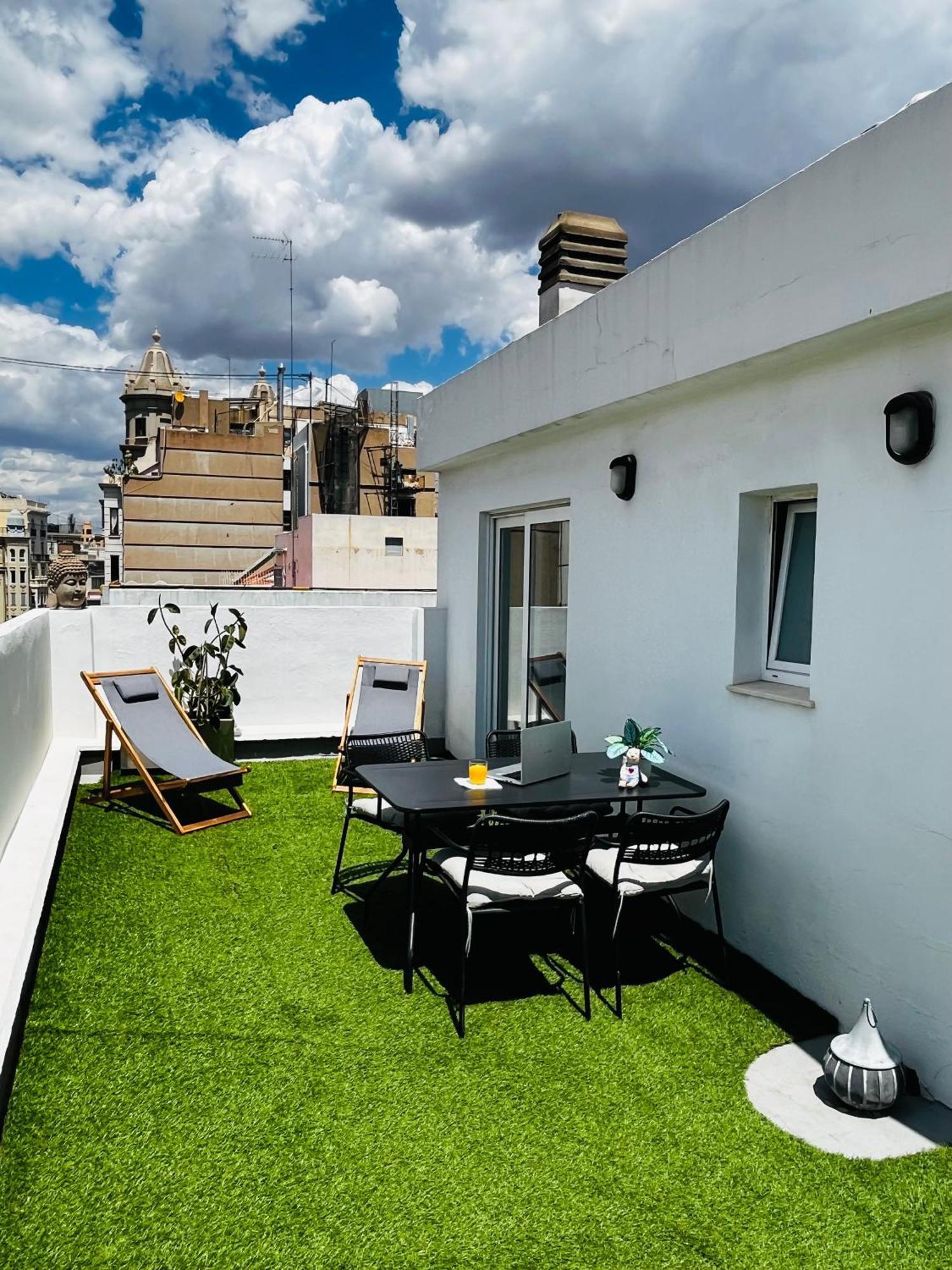 Travel Habitat - Centro Apartment Valencia Luaran gambar